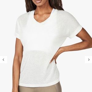 Sweaty Betty boyfriend v neck tshirt